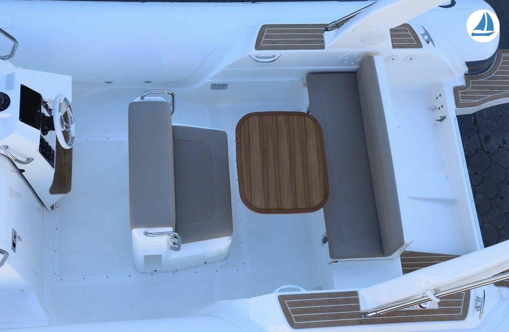 صور Capelli TEMPEST 850 5