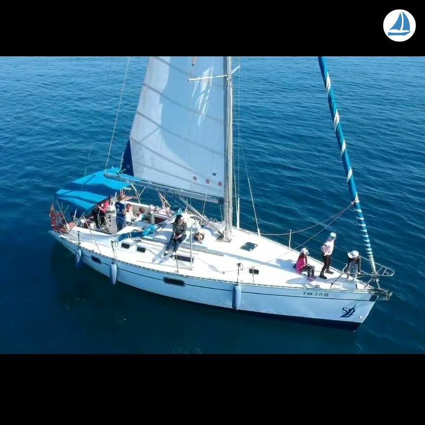 صور Beneteau OCEANIS 351 1