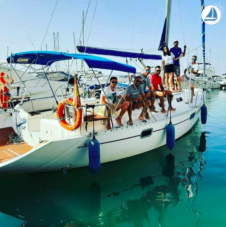 صور Beneteau OCEANIS 351 4