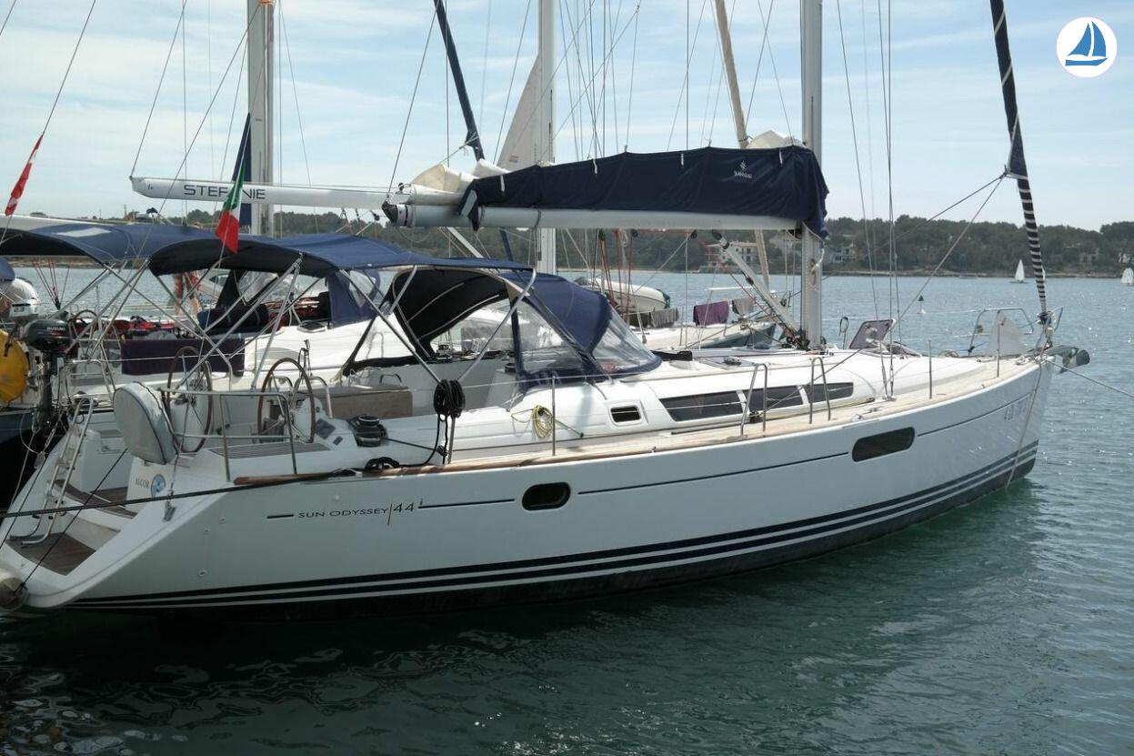 صور Jeanneau Odyssey 44i 1