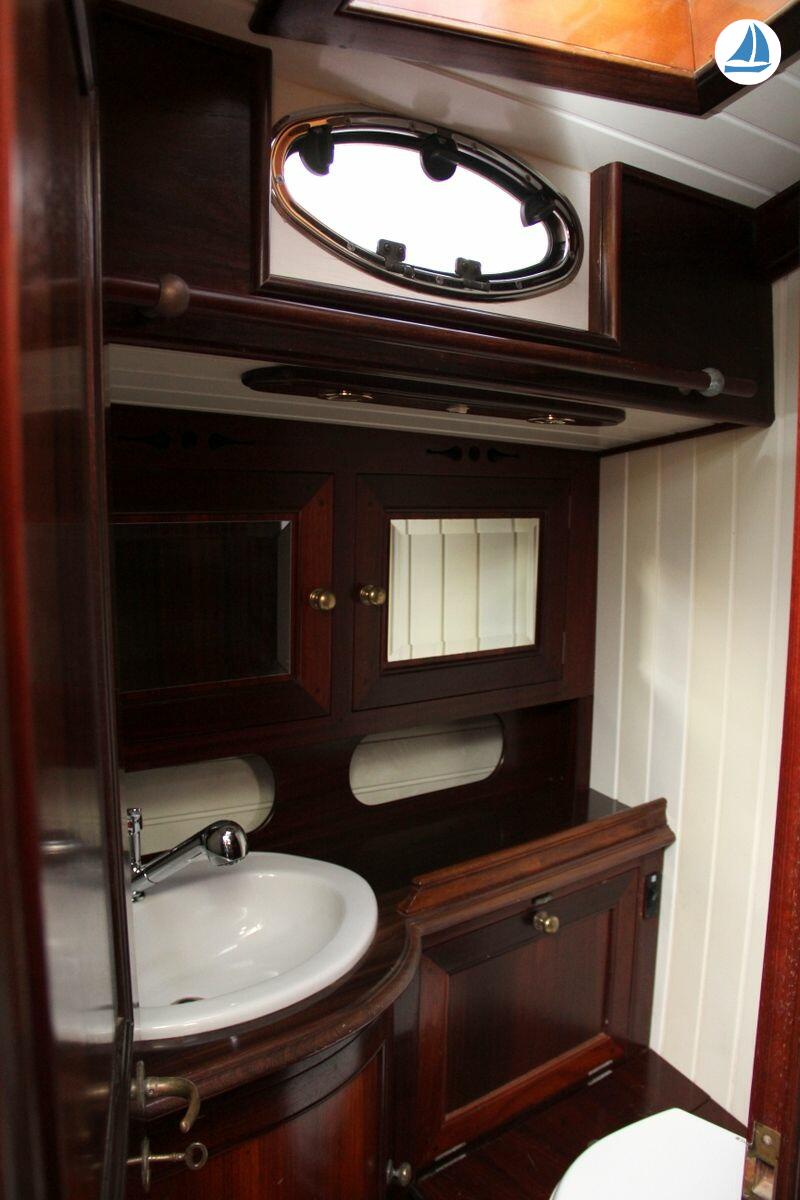 صور Custom classic 52 6