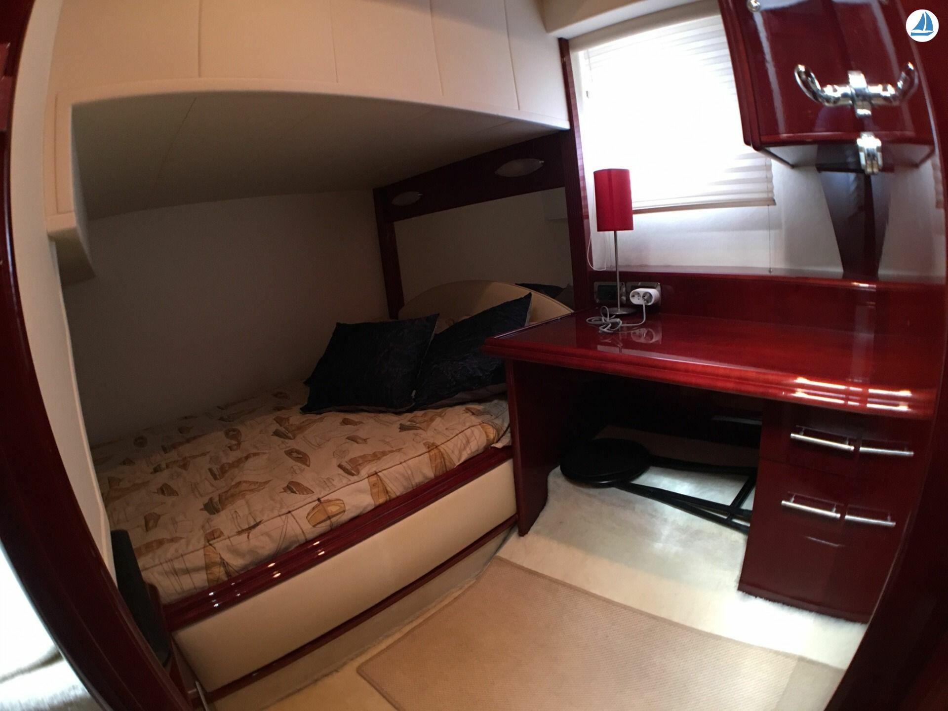 صور Astondoa 54 5