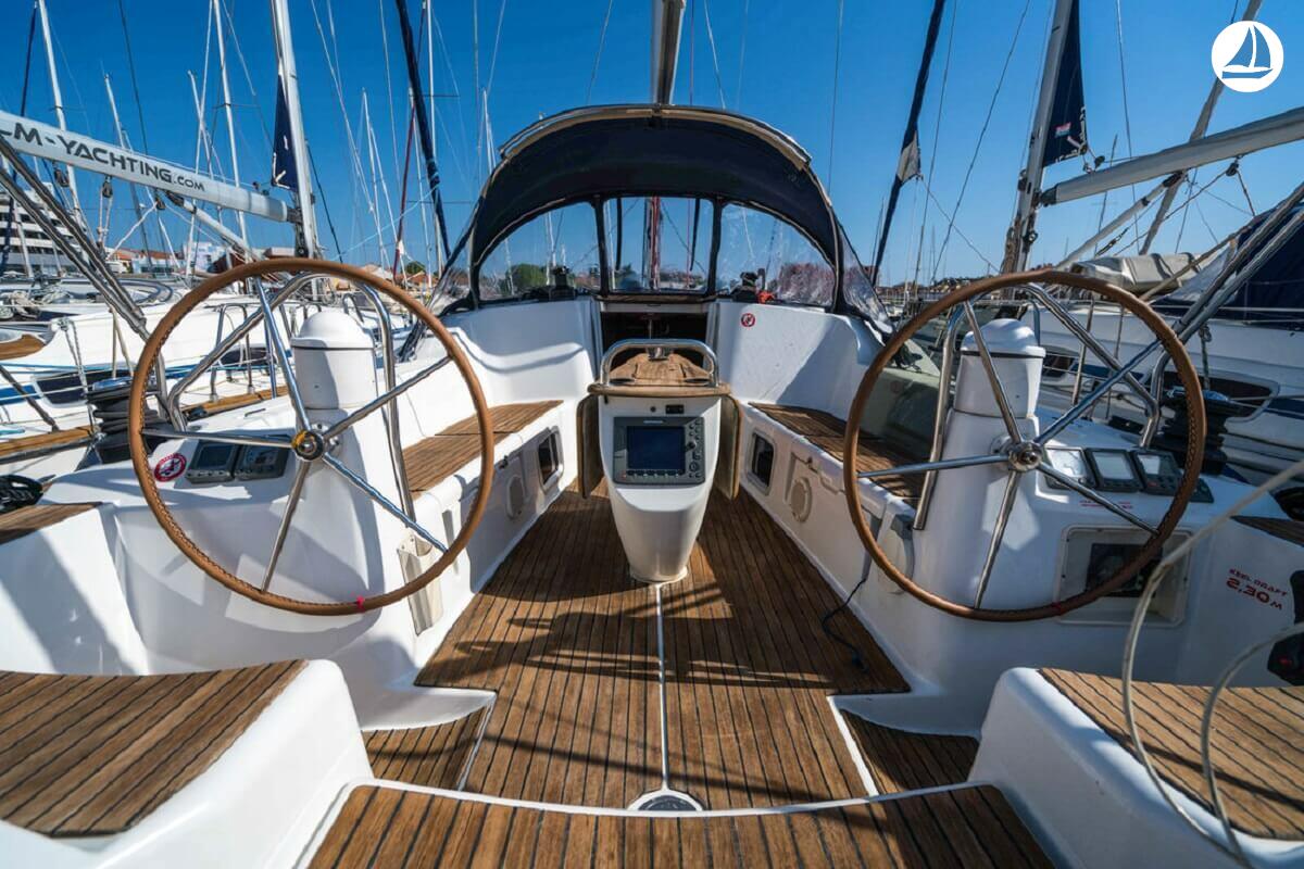 صور Jeanneau Sun Odyssey 42.2 3