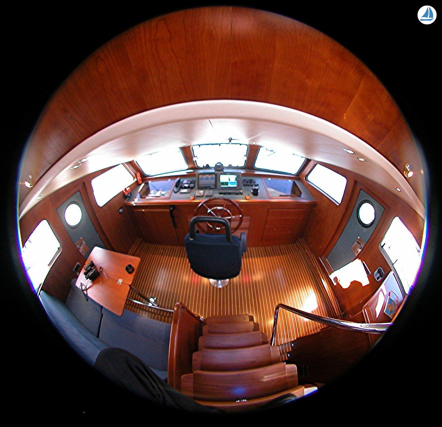 صور Alberto Vargas Gracia, Eva Morera y Jober Noubelt Trawler 5