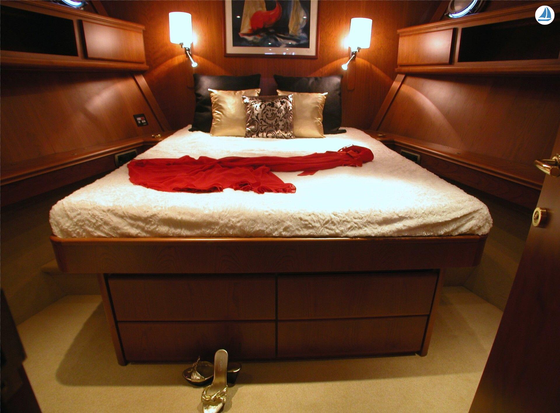 صور Alberto Vargas Gracia, Eva Morera y Jober Noubelt Trawler 15