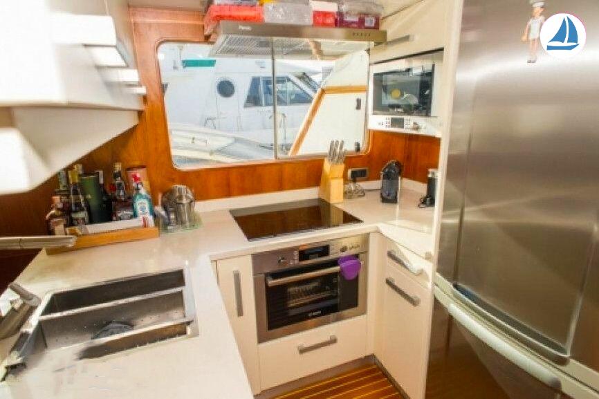 صور Alberto Vargas Gracia, Eva Morera y Jober Noubelt Trawler 20