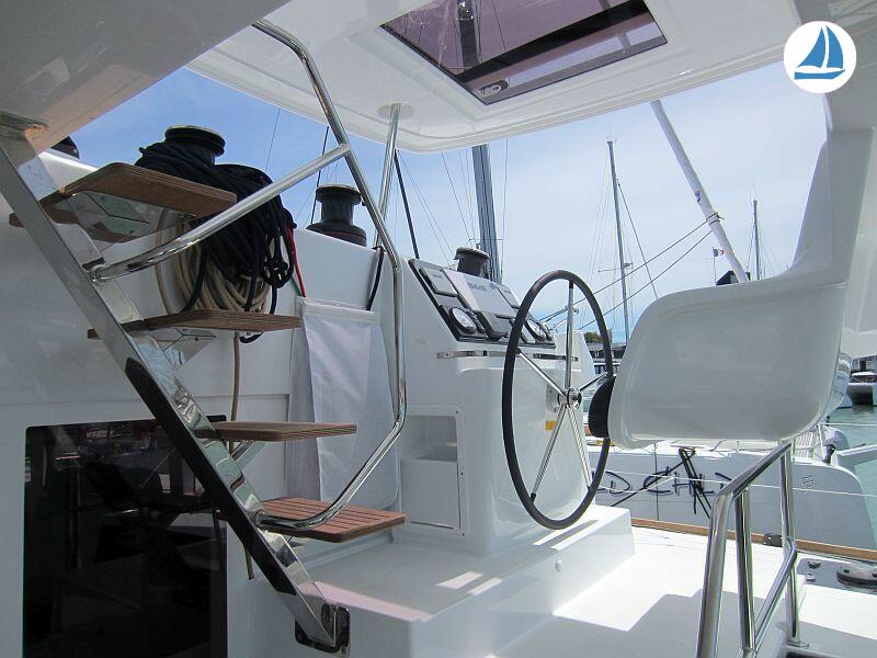 صور Lagoon 450 S 7