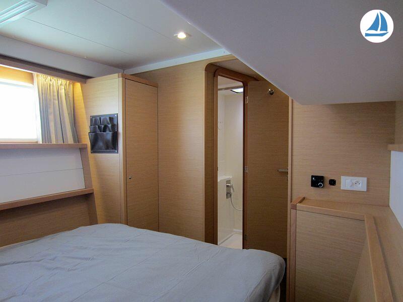 صور Lagoon 450 S 16
