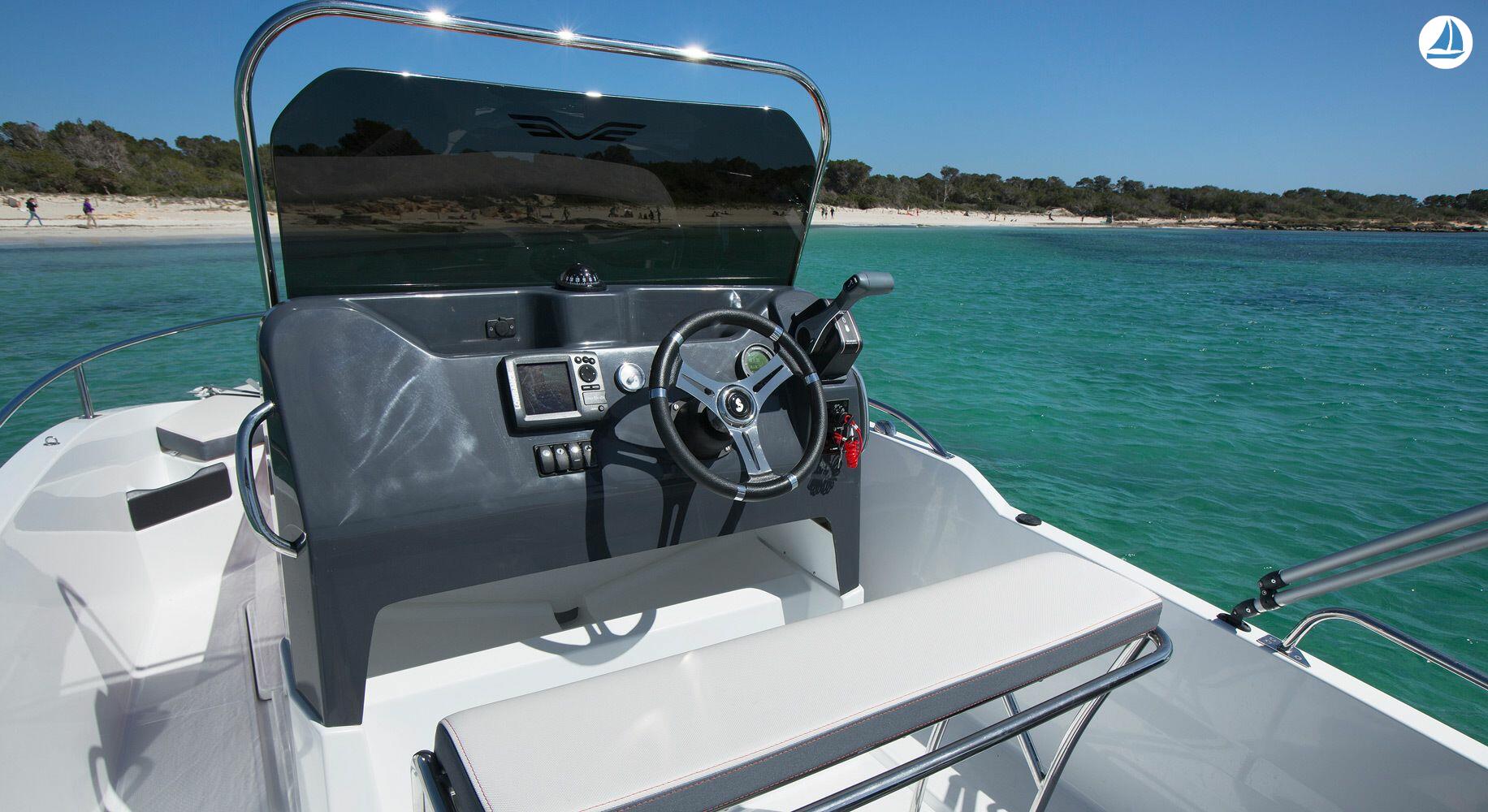 صور Beneteau 5,5 Flyer Spacedeck - Llafranc 2