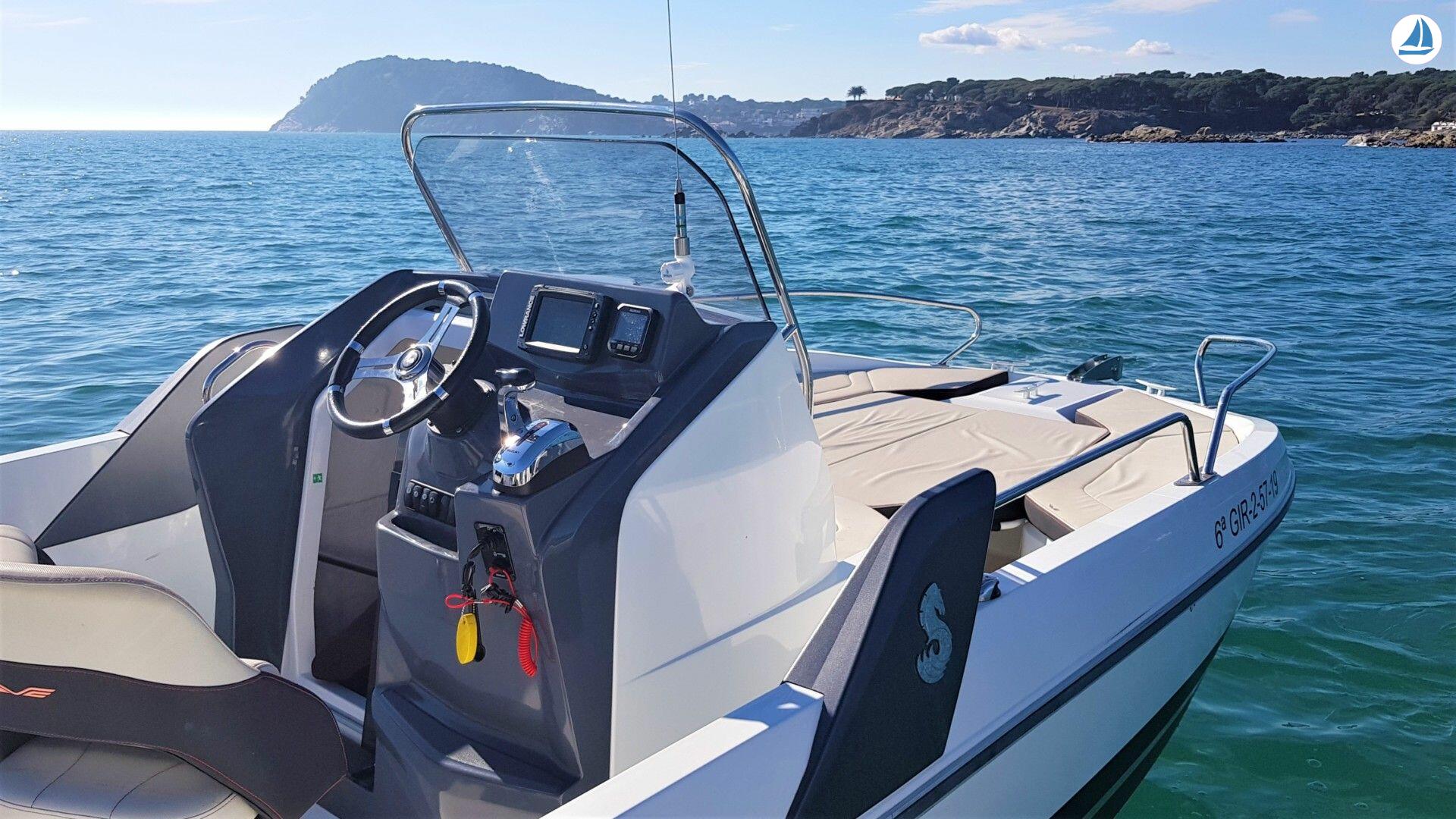صور Beneteau Flyer 7 - Llafranc 6