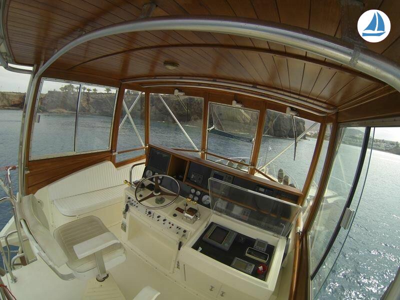 صور Hatteras 45 4