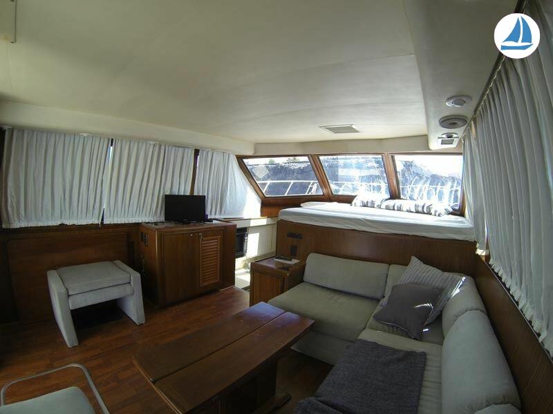 صور Hatteras 45 7